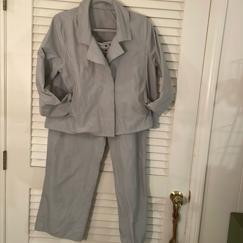 Babette 2-Piece Ice Silver Sing Snap Jacket and Wide Leg Detailed Pants